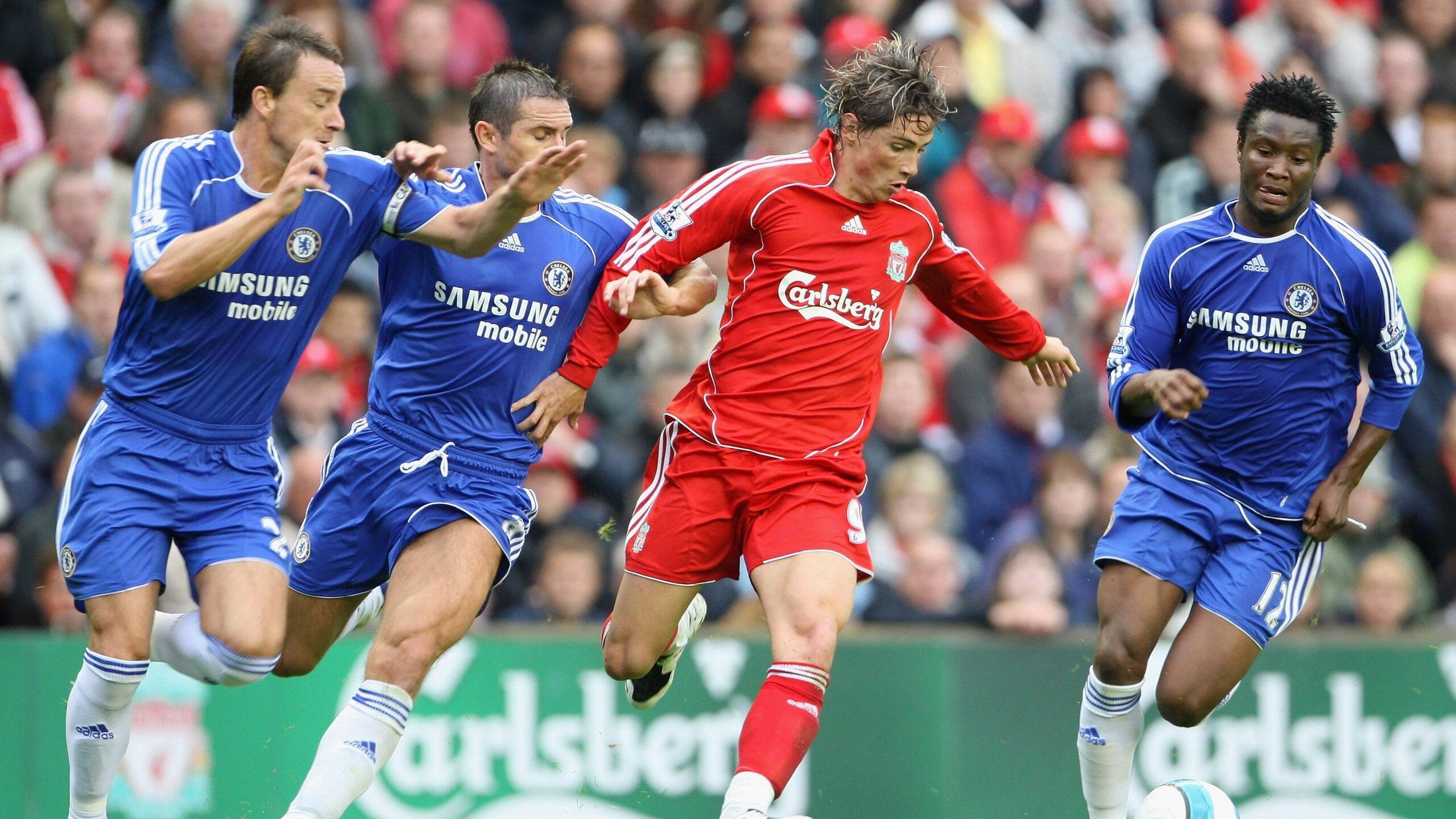 “英超爆发大战，精彩场面频现”，英超对抗